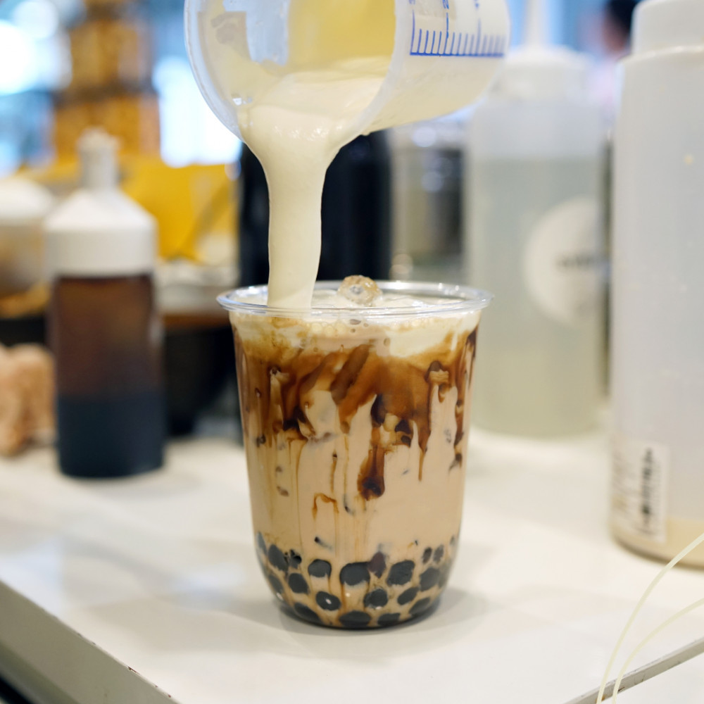 The Irresistible Allure of Lychee Boba Tea